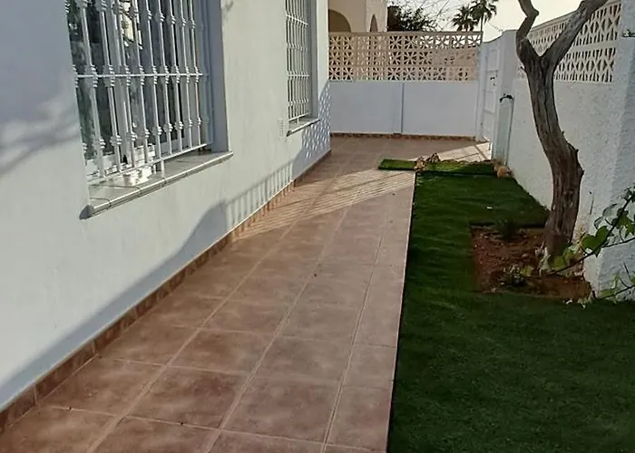 Casa Isleta Будинок відпочинку Ла-Манга-дель-Мар-Менор